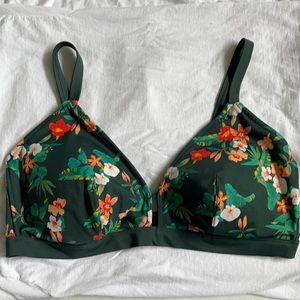 Lively Busty Bralette Swim Top